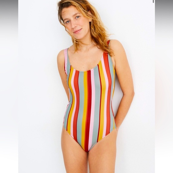 SOLID & STRIPED Other - Madewell Second Wave Tank One-Piece Swimsuit in Rainbow Stripe Size Medium